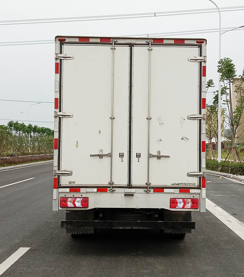 江淮牌HFC5045XXYP22K2C7QS廂式運(yùn)輸車公告圖片