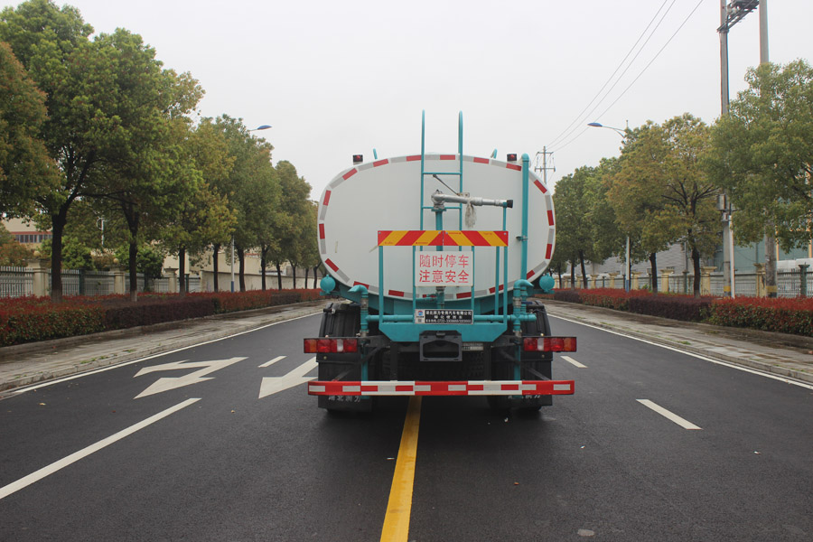 潤(rùn)知星牌SCS5188GPSZZ6綠化噴灑車公告圖片