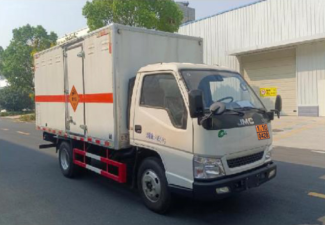 順風智造牌SFZ5045XQYJX6爆破器材運輸車公告圖片