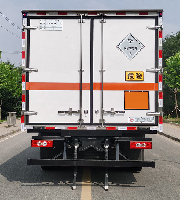 中燕牌BSZ5123XYYC6B醫(yī)療廢物轉(zhuǎn)運(yùn)車公告圖片