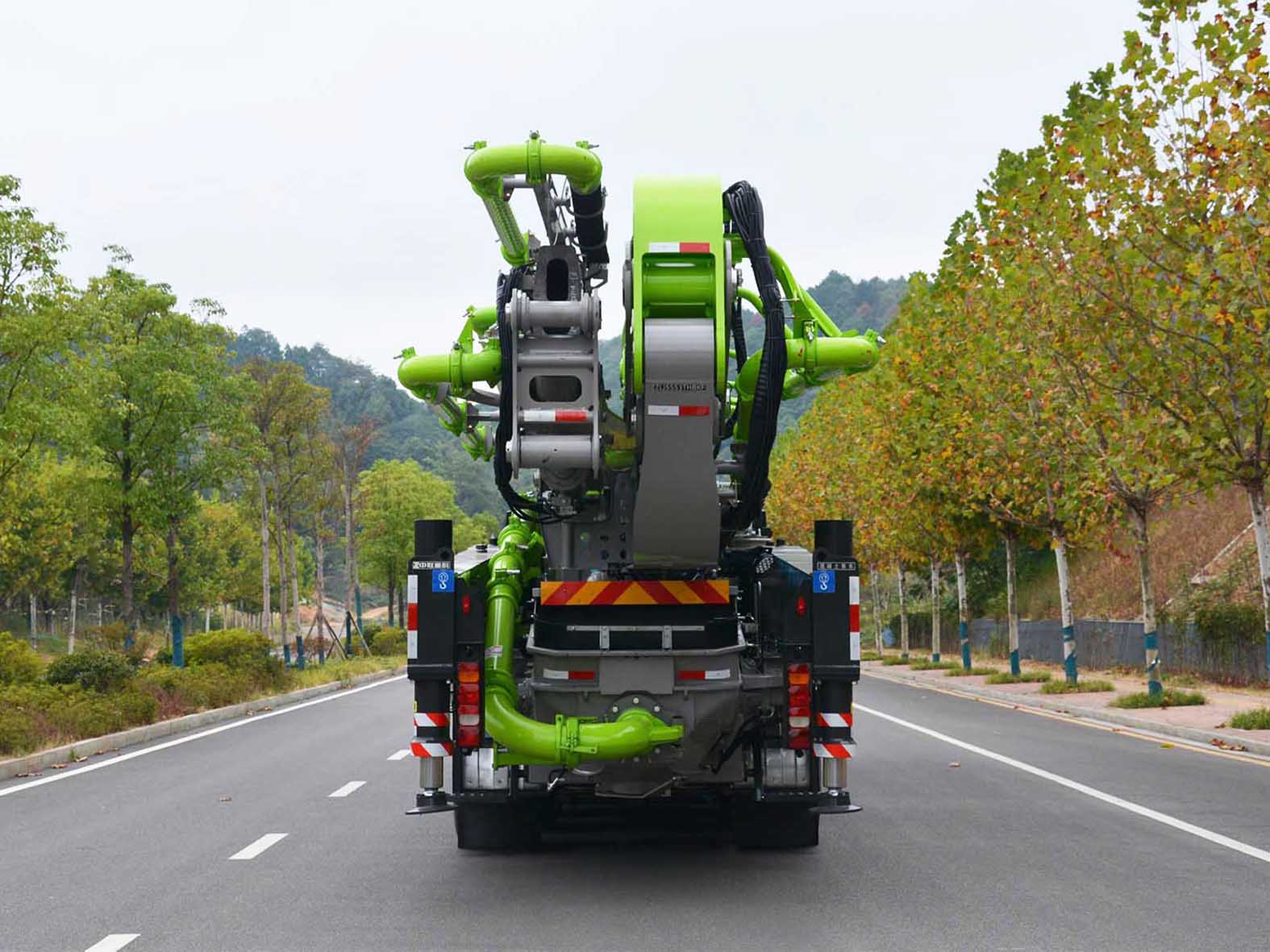 中聯(lián)牌ZLJ5553THBKF混凝土泵車公告圖片