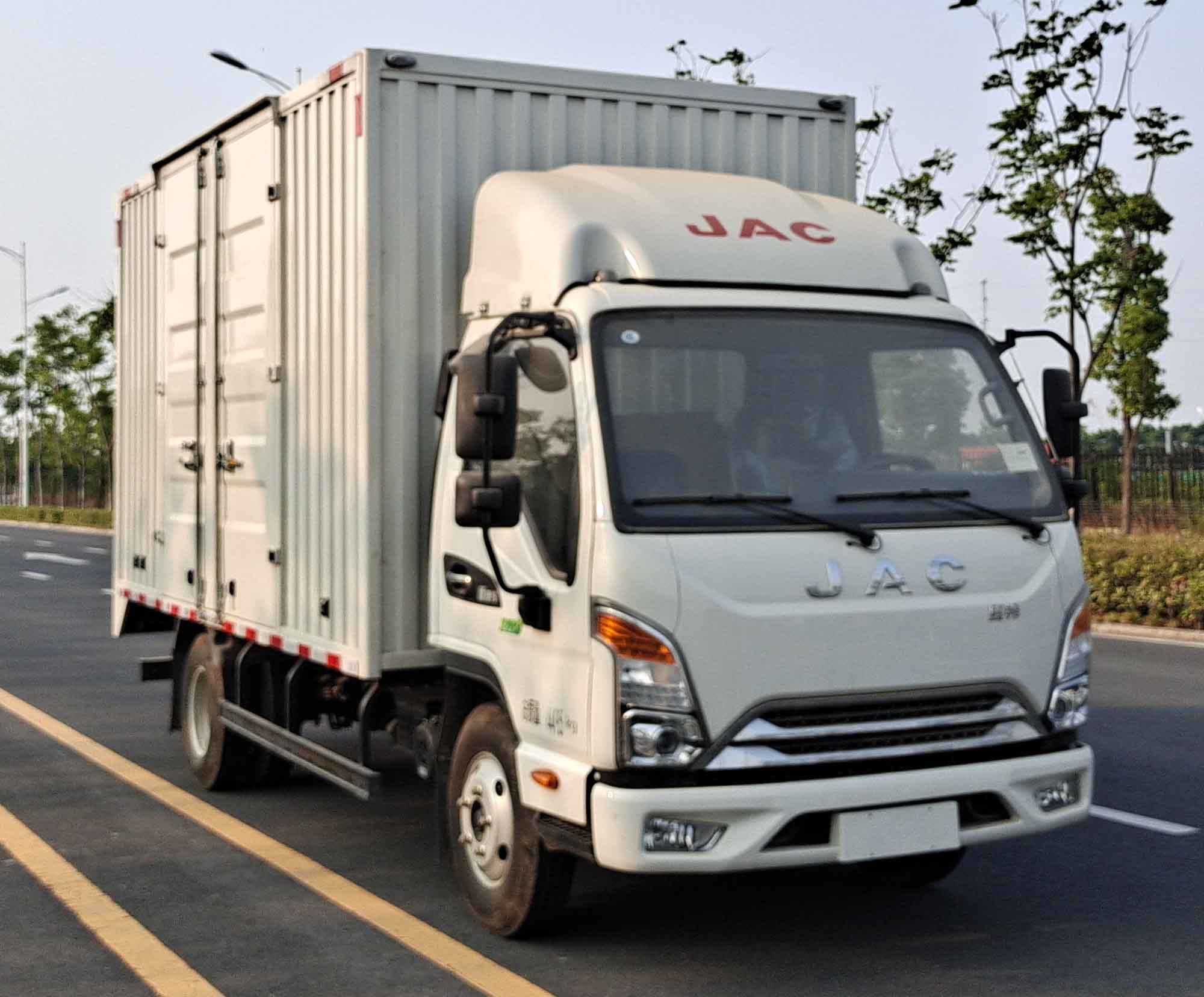 江淮牌HFC5045XXYP22K1C7S-1廂式運輸車公告圖片