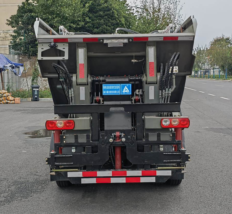 三力牌CGJ5047ZZZSHBEV純電動(dòng)自裝卸式垃圾車公告圖片