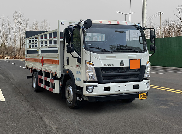 中燕牌BSZ5124TQPC6B氣瓶運輸車