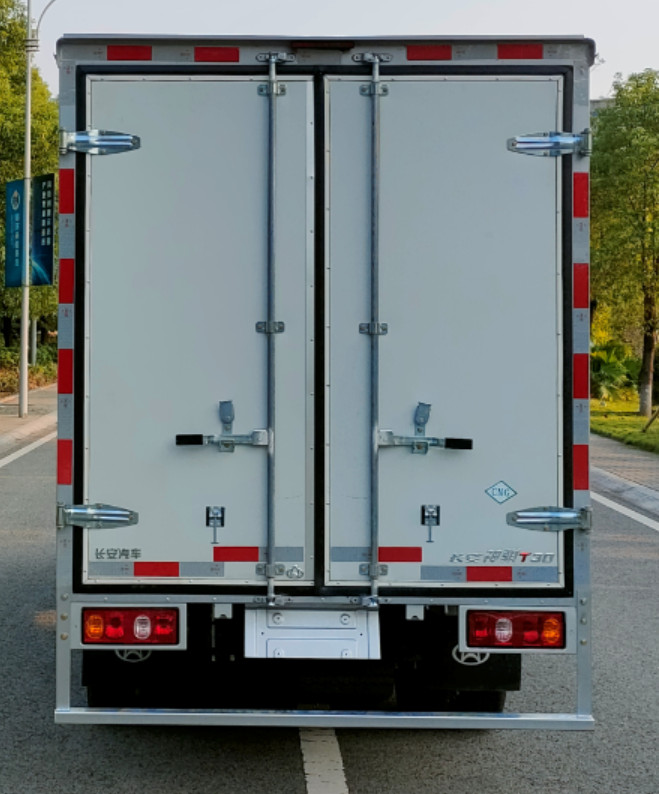 長安牌SC5031XXYDCAD6CNG廂式運輸車公告圖片