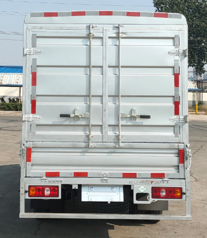 長安牌SC5031CCYSCAB6CNG倉柵式運(yùn)輸車公告圖片