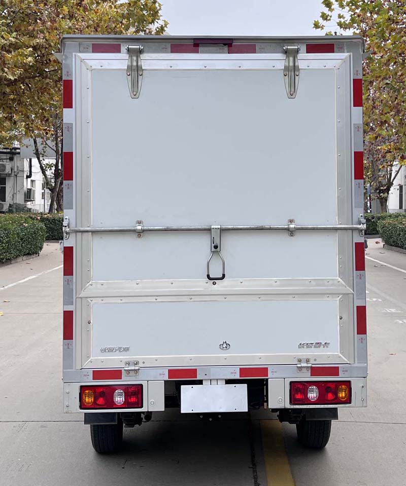 長安牌SC5022XYKDEAQ6翼開啟廂式車公告圖片