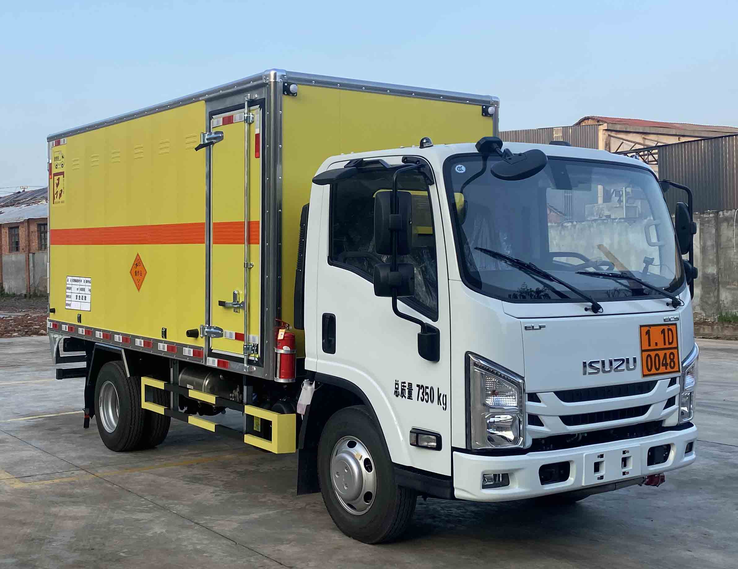 路捷順牌ULC5071XQYJ6爆破器材運(yùn)輸車公告圖片