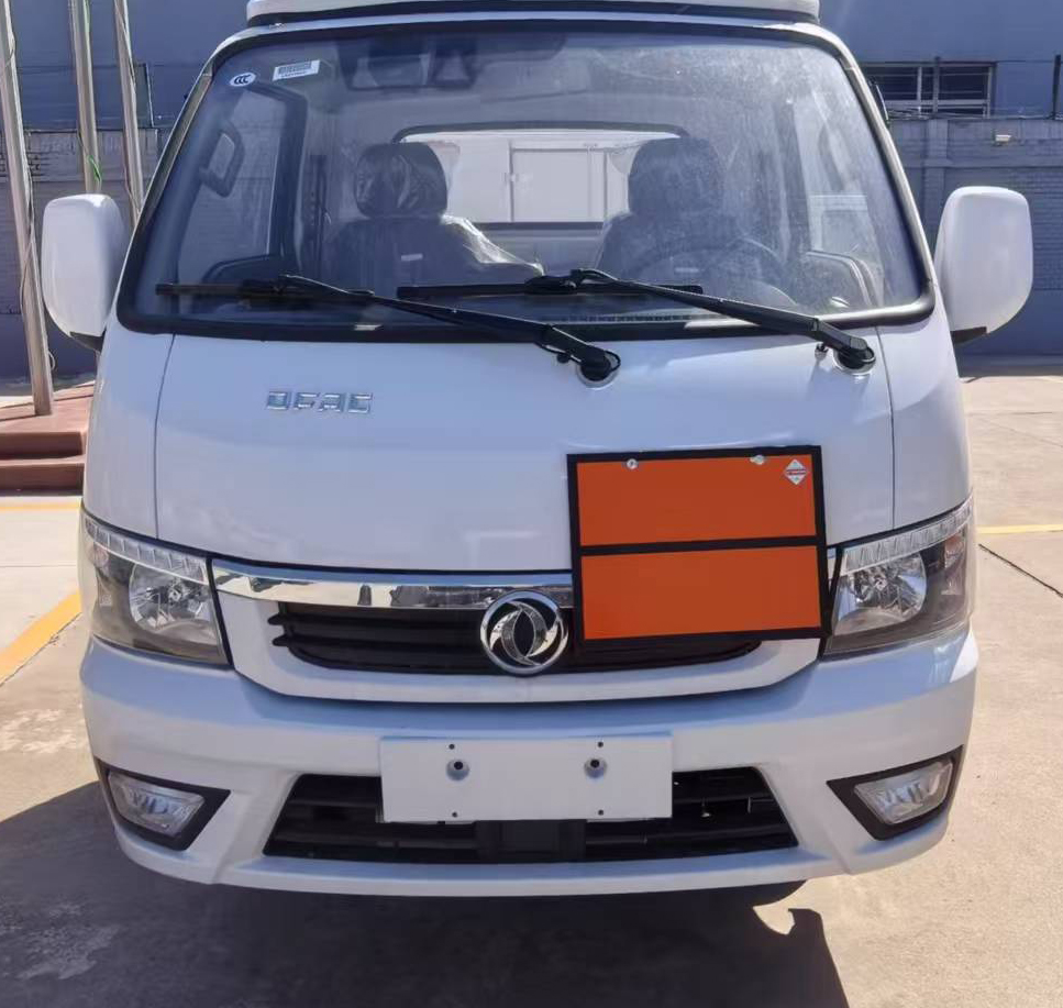 駝馬牌JLC5035XZWHJ雜項(xiàng)危險(xiǎn)物品廂式運(yùn)輸車(chē)公告圖片