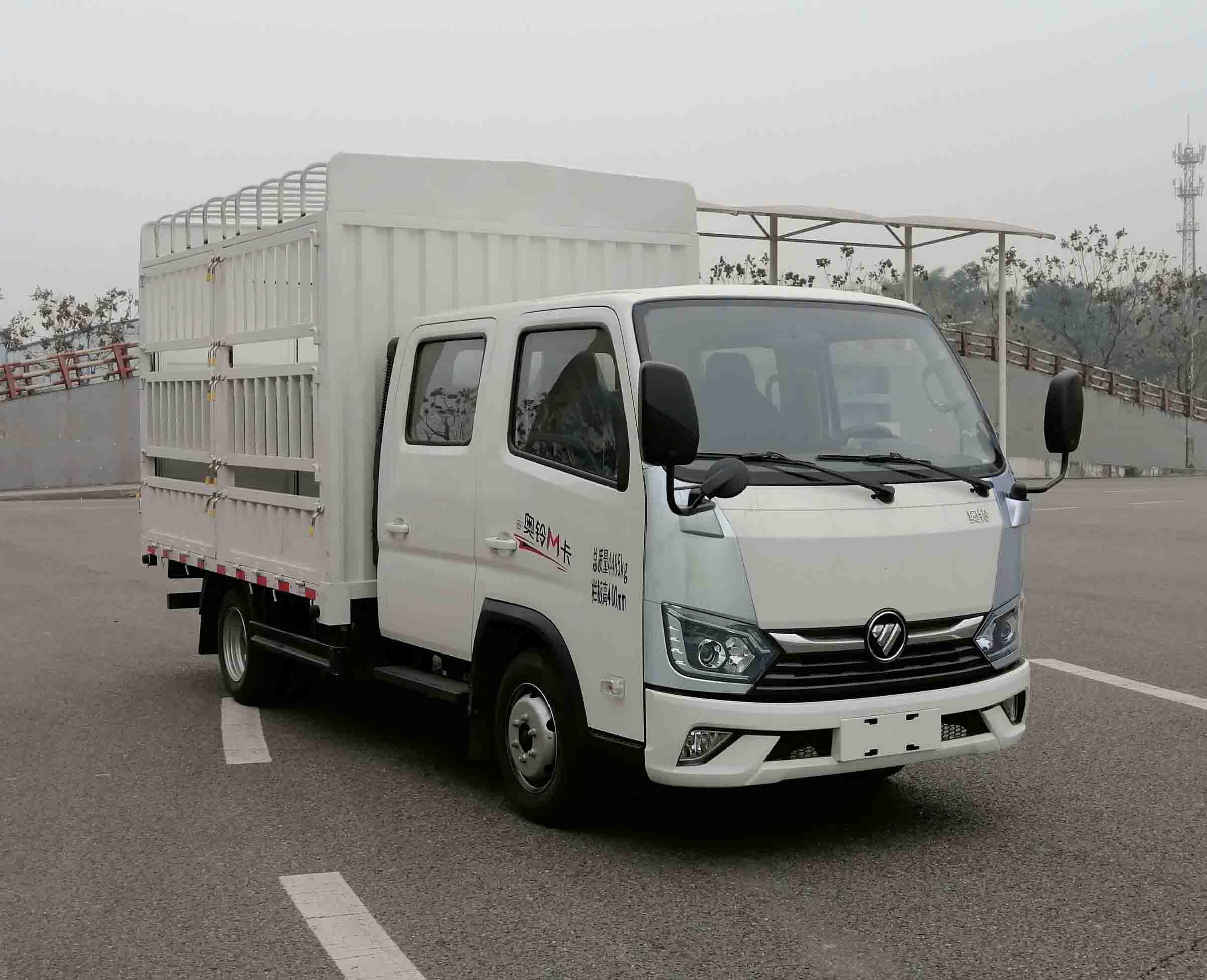 福田牌BJ5044CCY9ABA-AB1倉柵式運輸車公告圖片