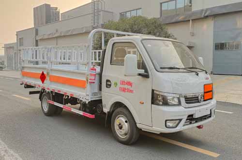 襄鑫鼎牌XDV5040TQPEQ6氣瓶運(yùn)輸車公告圖片