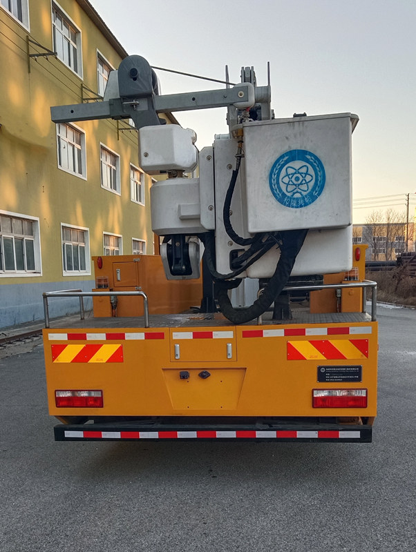 和隆兆帕牌LZP5142JGK高空作業(yè)車公告圖片