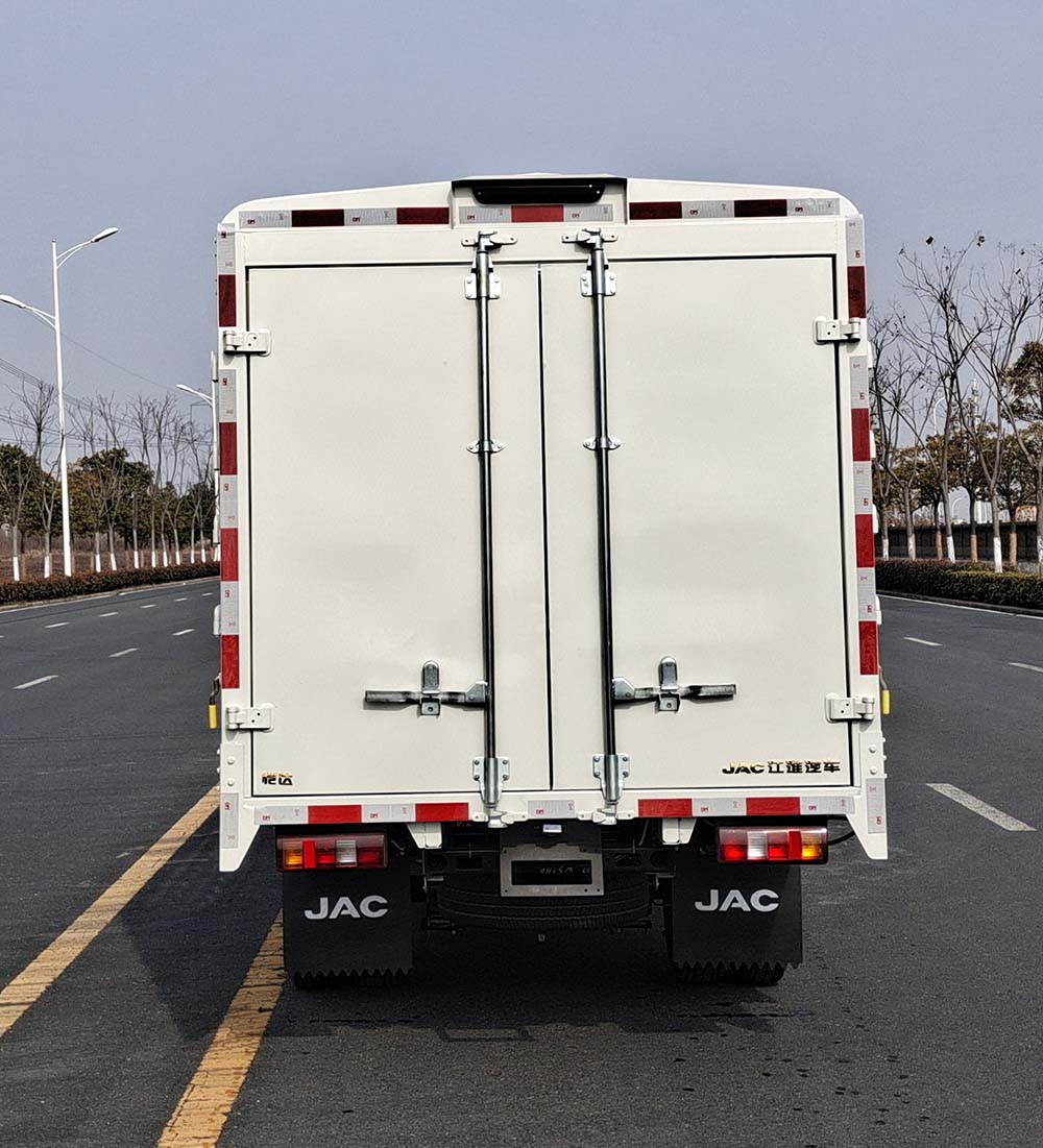 江淮牌HFC5036CCYBV3E2B4S-2倉柵式運(yùn)輸車公告圖片