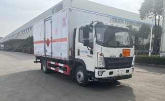 华威驰乐牌SGZ5120XRYZZ6易燃液体厢式运输车