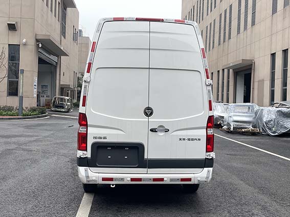 福田牌BJ5048XXY-X3廂式運(yùn)輸車公告圖片