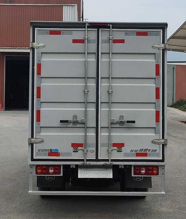 長安牌SC5031XXYDCAEBEV純電動(dòng)廂式運(yùn)輸車公告圖片