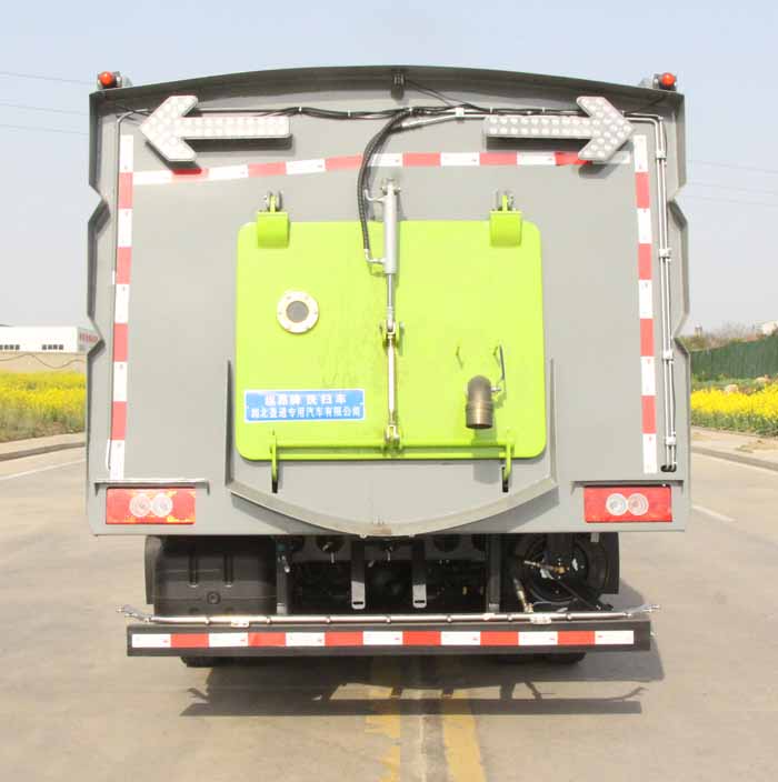 縱昂牌CLT5121TXSBJ6洗掃車公告圖片