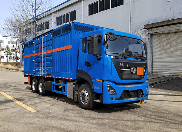 中燕牌BSZ5261XRQC6B易燃?xì)怏w廂式運輸車公告圖片