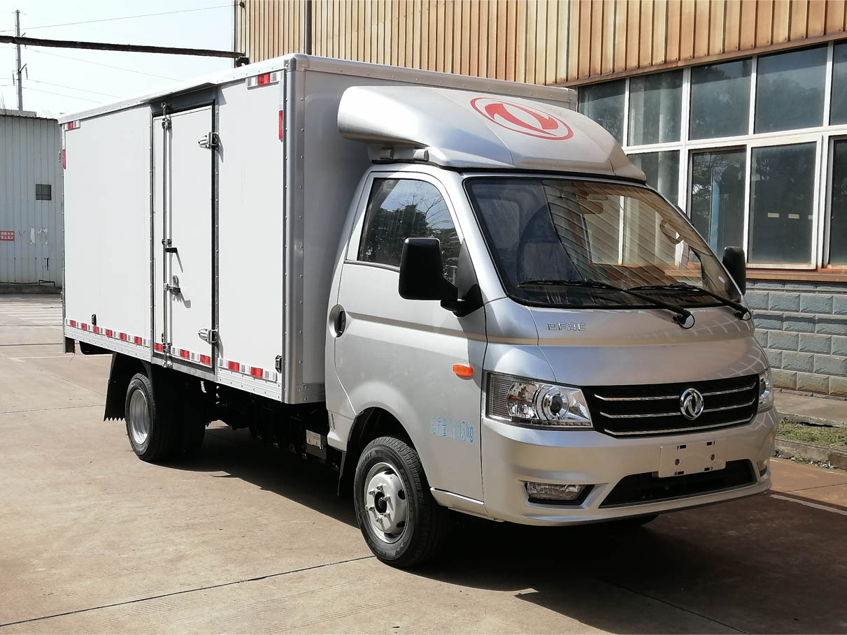 東風(fēng)牌DFA5030XXYDBEV純電動(dòng)廂式運(yùn)輸車公告圖片