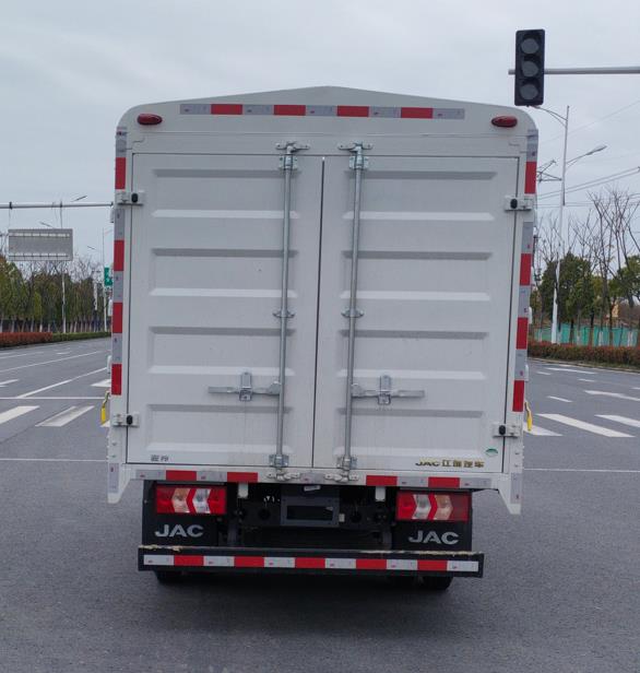 江淮牌HFC5041CCYP33K1B4S倉柵式運(yùn)輸車公告圖片