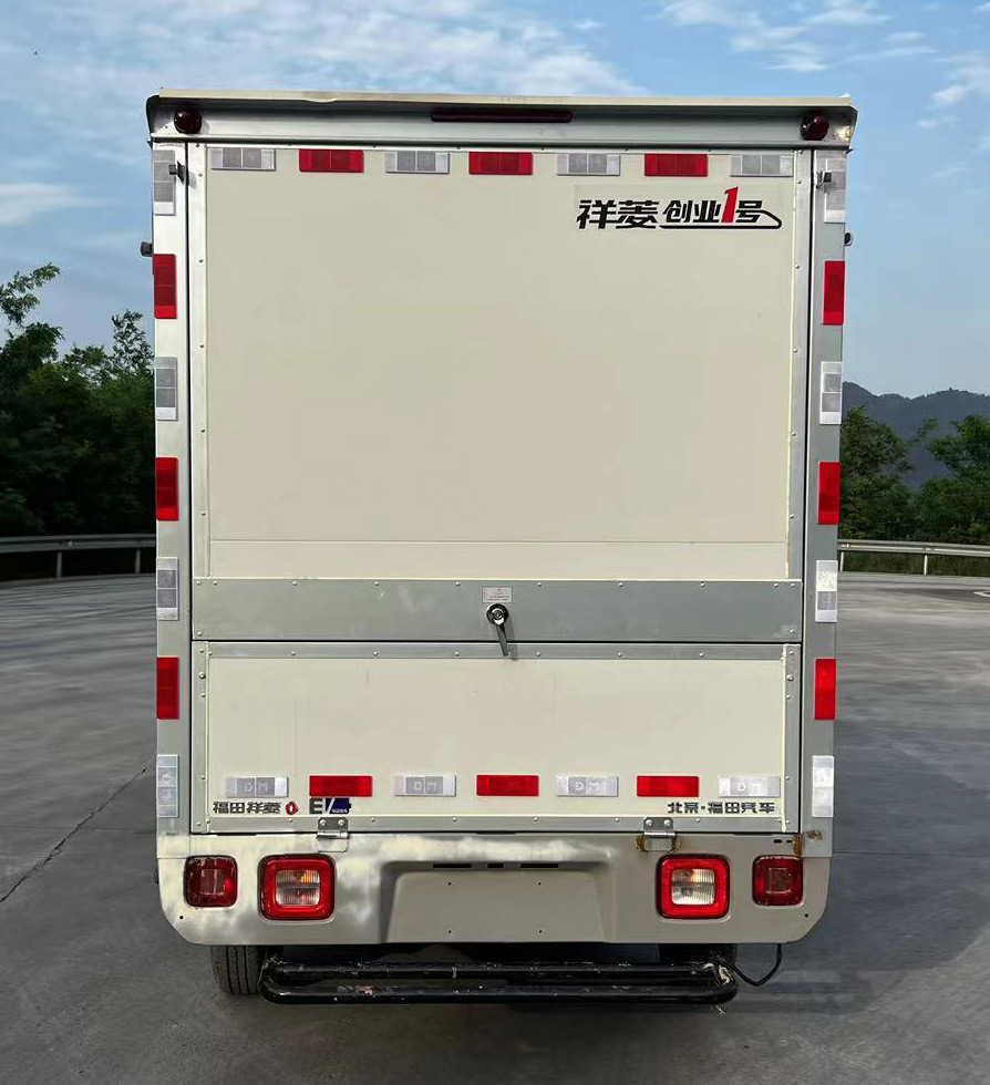 福田牌BJ5030XYKEV70純電動(dòng)翼開啟廂式車公告圖片