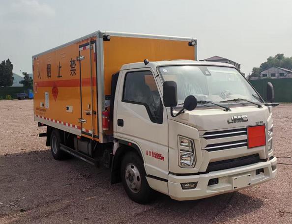 凱樂(lè)泰牌JYA5060XQY-JX1爆破器材運(yùn)輸車(chē)