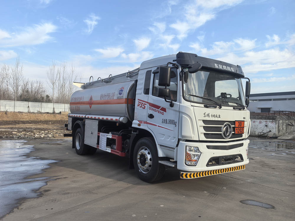 潤知星牌SCS5183GJYDFV6加油車公告圖片