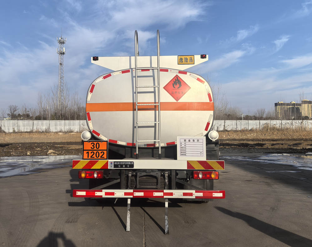 潤知星牌SCS5183GJYDFV6加油車公告圖片