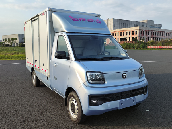 福田牌BJ5030XXY4JV6-73廂式運輸車公告圖片