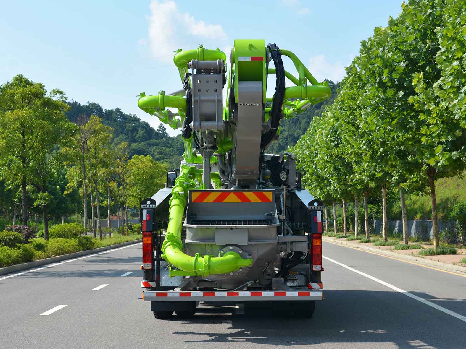 中聯(lián)牌ZLJ5281THBJF混凝土泵車公告圖片