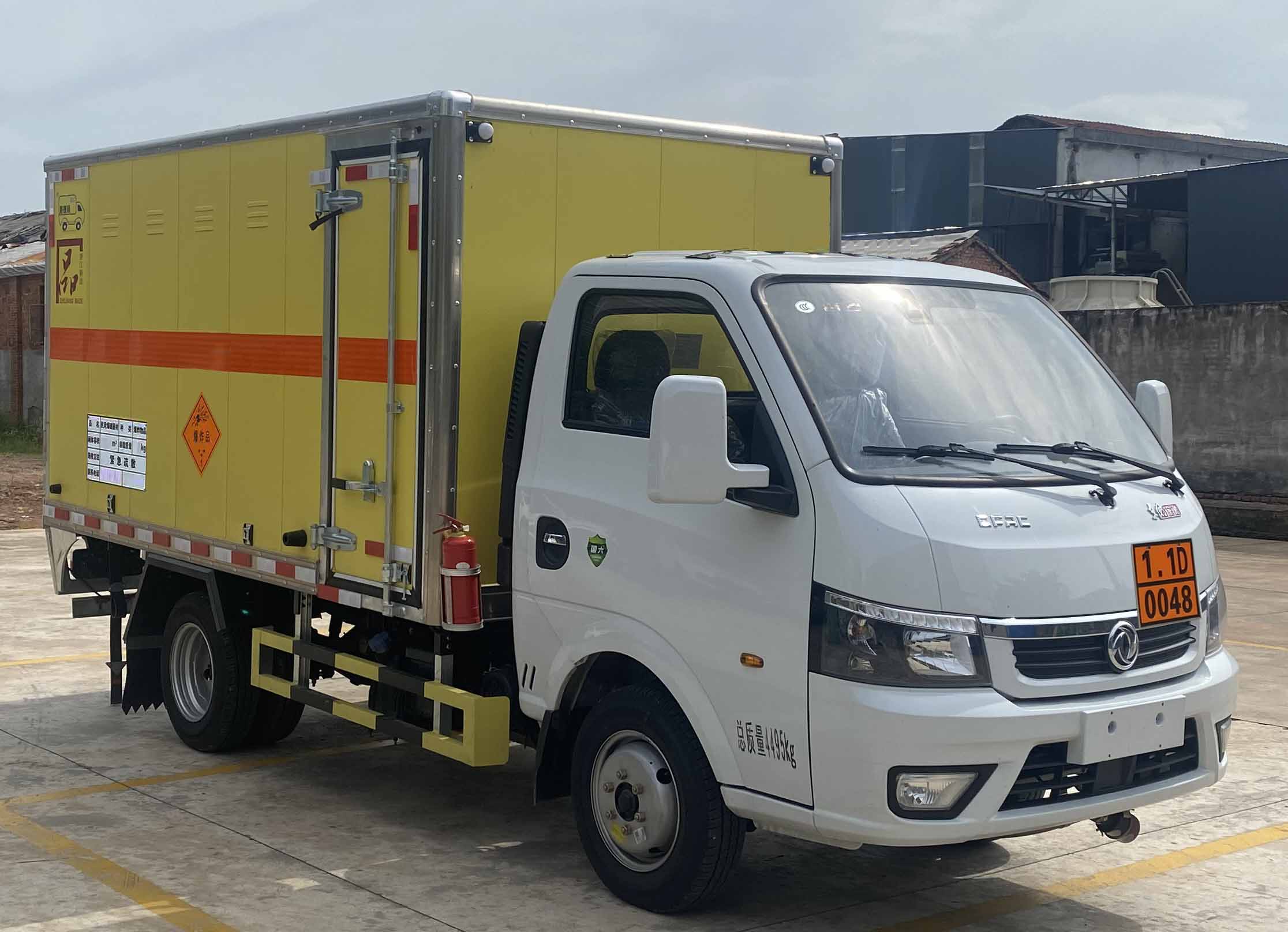 ULC5048XQYE6型爆破器材運輸車圖片