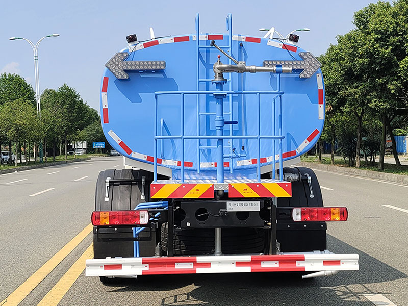 鑫馳牌XQY5180GSSEV純電動灑水車公告圖片