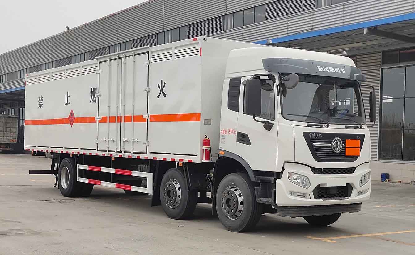 專致牌YZZ5263XRYDFV6易燃液體廂式運(yùn)輸車公告圖片