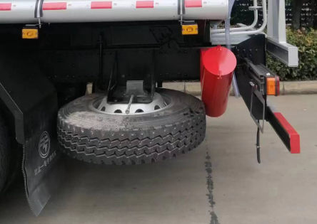 專致牌YZZ5261GRYZ6易燃液體罐式運(yùn)輸車公告圖片