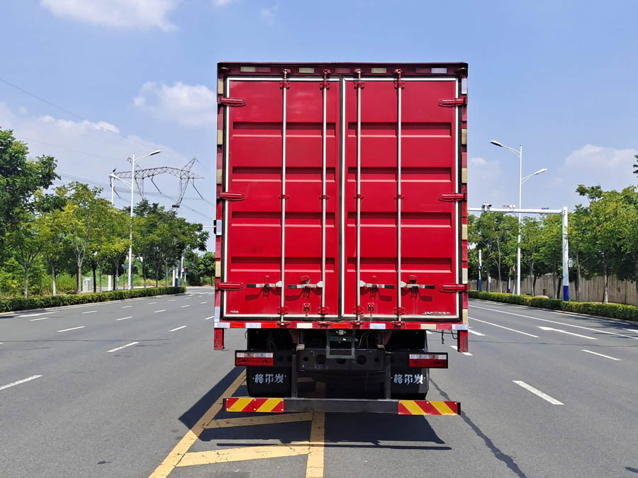 江淮牌HFC5181XXYP2K3A57S廂式運(yùn)輸車(chē)公告圖片