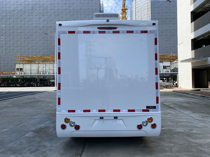 通粵達(dá)牌GTD5040XYL醫(yī)療車公告圖片