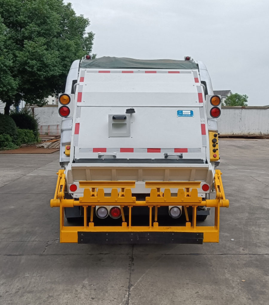 三聯(lián)牌YSY5122ZYSBEV純電動壓縮式垃圾車公告圖片