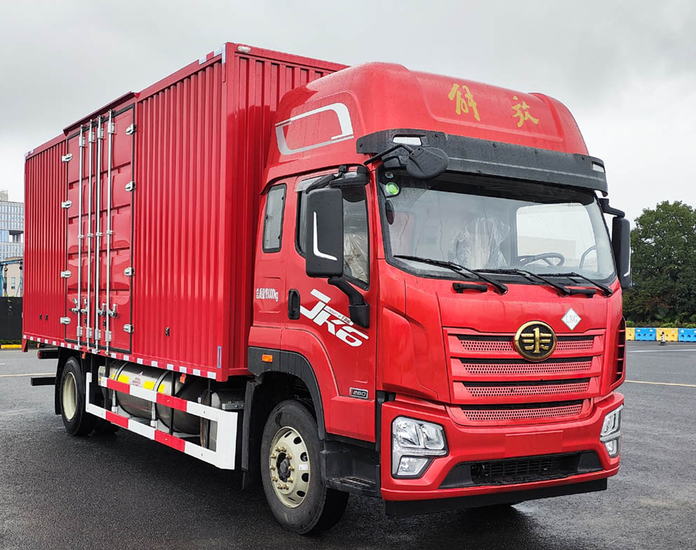 解放牌CA5181XXYP28K8L2NE6A90廂式運(yùn)輸車公告圖片