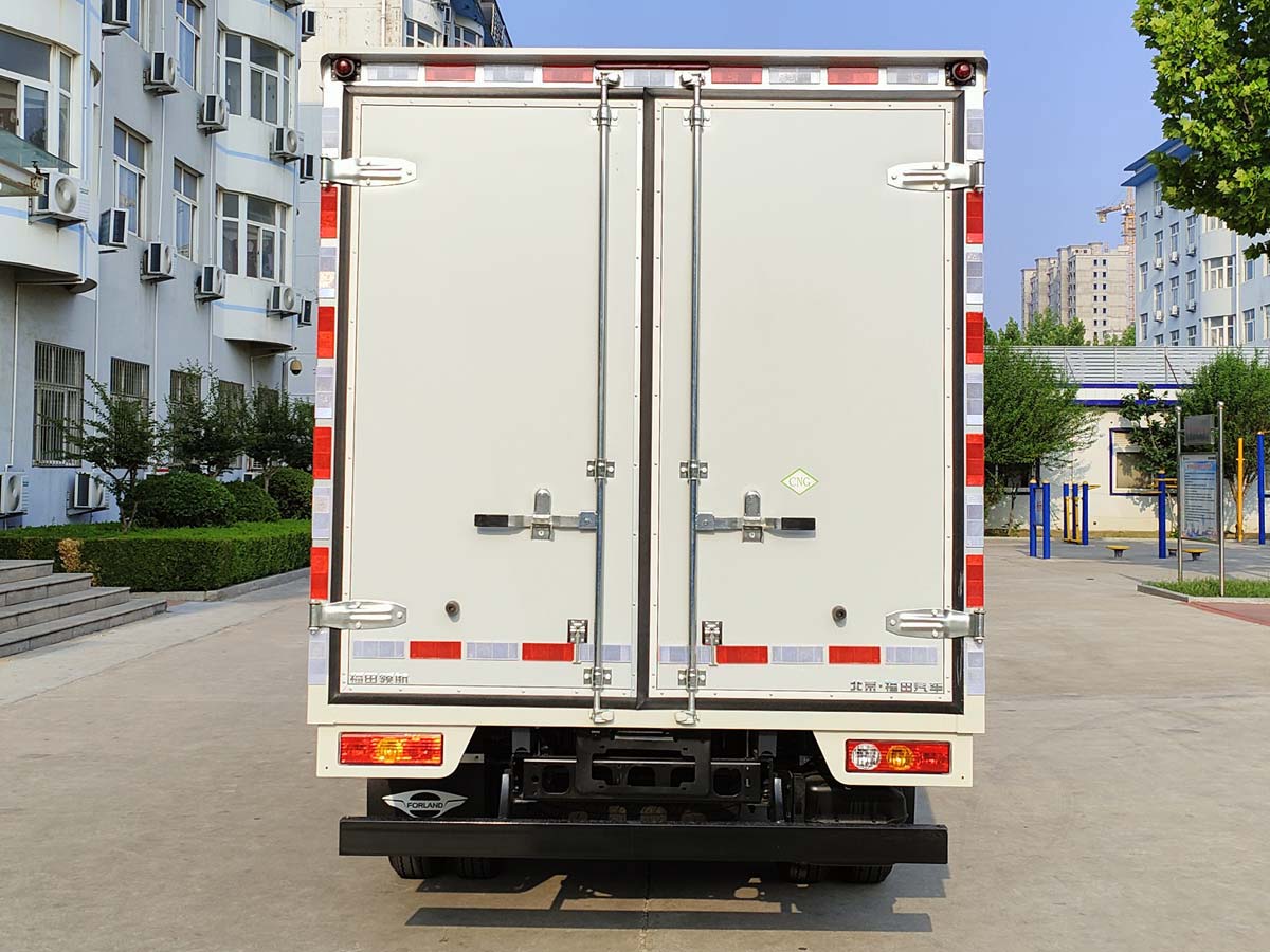 福田牌BJ5045XXY4JC7-30廂式運(yùn)輸車(chē)公告圖片