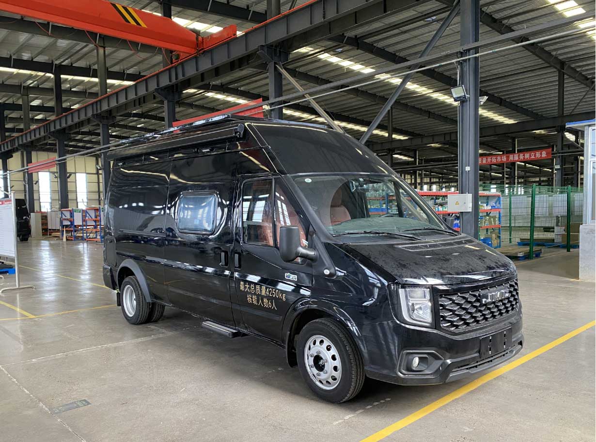 陸威特牌LWT5043XLJDAFS旅居車公告圖片