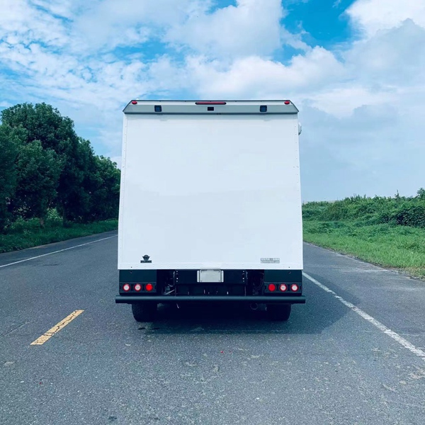 旅美牌WZH5070XLJAA旅居車公告圖片