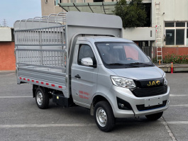 仓栅式运输车