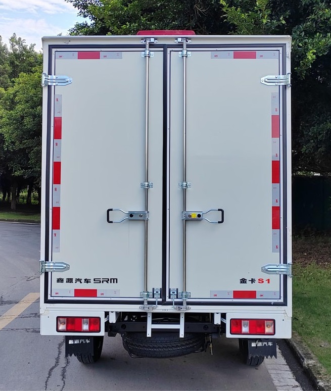 鑫源牌JKC5031XXYD6X0廂式運輸車公告圖片