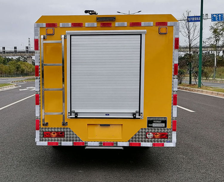 華智汛牌XJY5040XXHQ1救險(xiǎn)車公告圖片