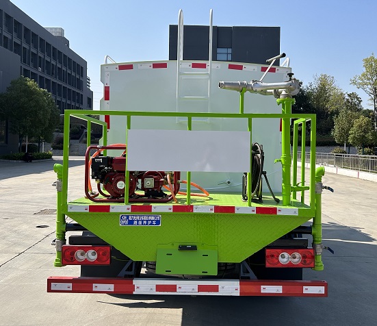 程力威牌CLW5040TYH6ZS路面養(yǎng)護車公告圖片