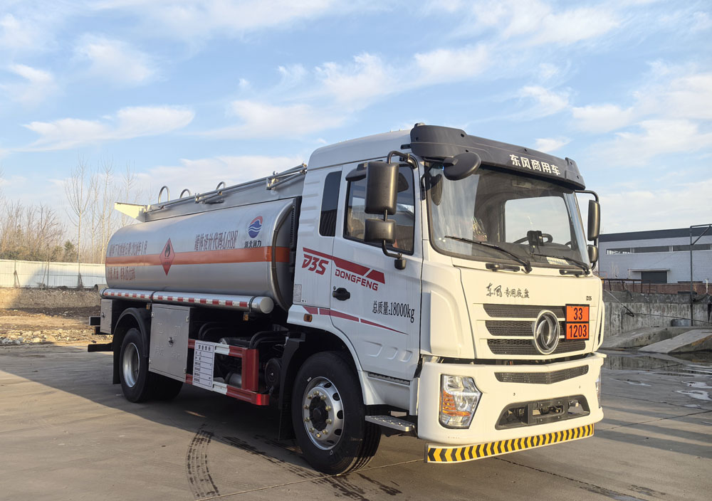 潤知星牌SCS5186GJYDFV6加油車公告圖片