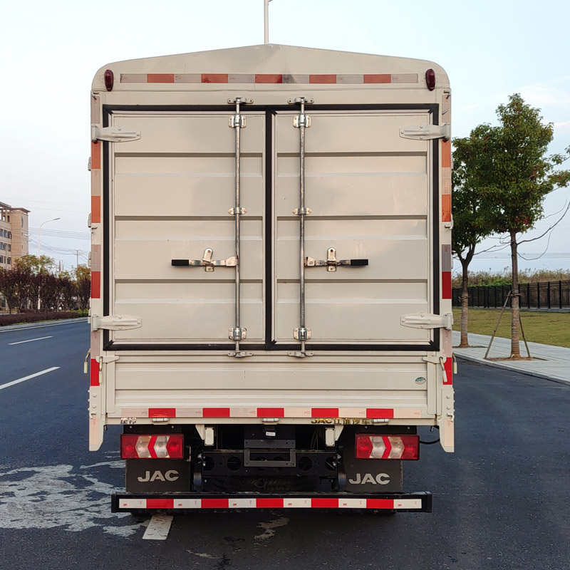 江淮牌HFC5041CCYP23K1C7QS-1倉柵式運輸車公告圖片