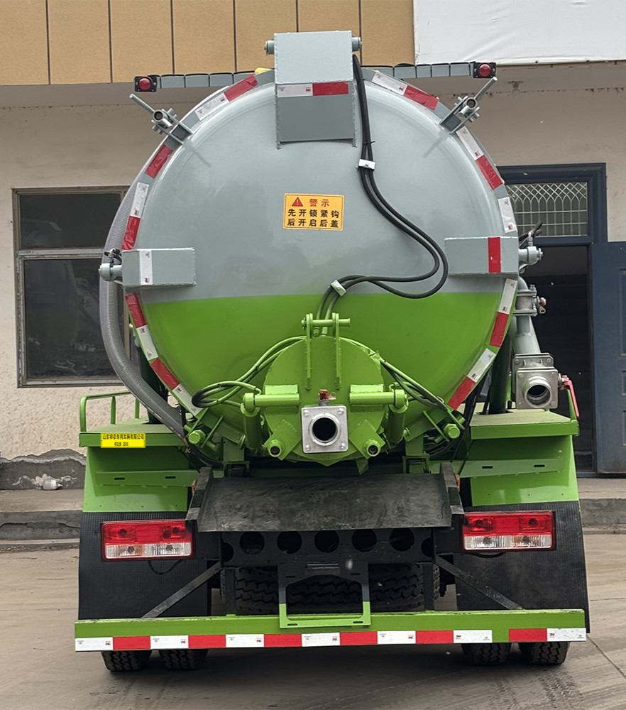 祥農(nóng)達(dá)牌SGW5121GXWBJ6吸污車(chē)公告圖片
