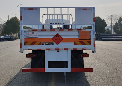 匯力威牌VVV5180TQPDFH6氣瓶運(yùn)輸車公告圖片