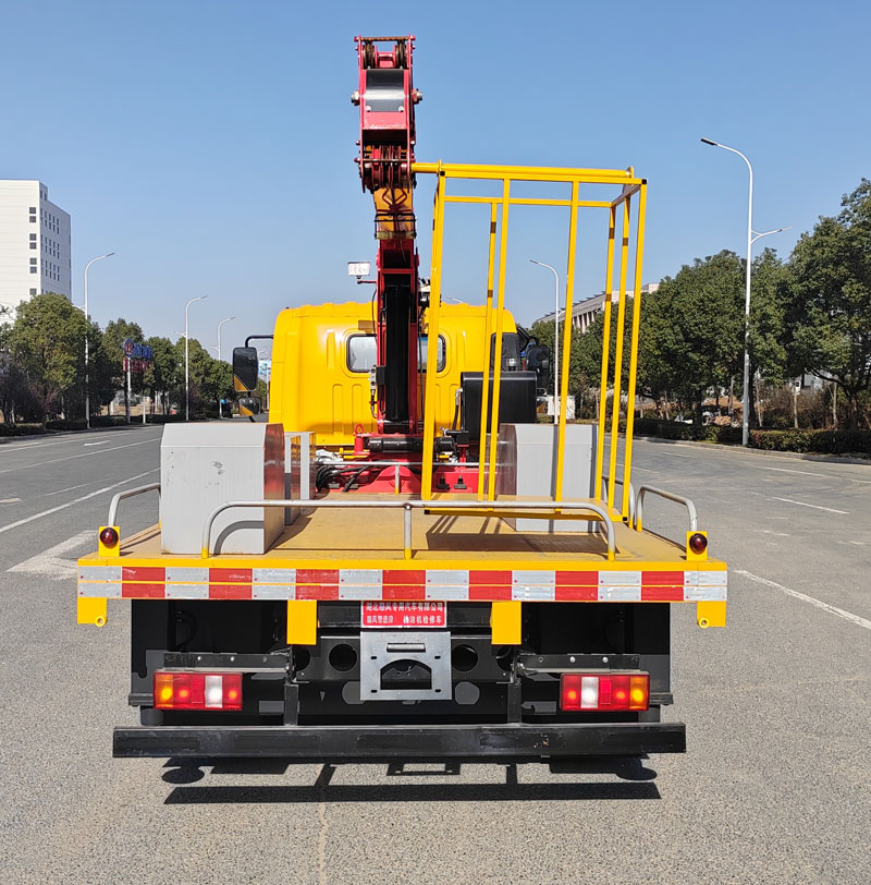 順風(fēng)智造牌SFZ5048XJXZ6抽油機(jī)檢修車公告圖片